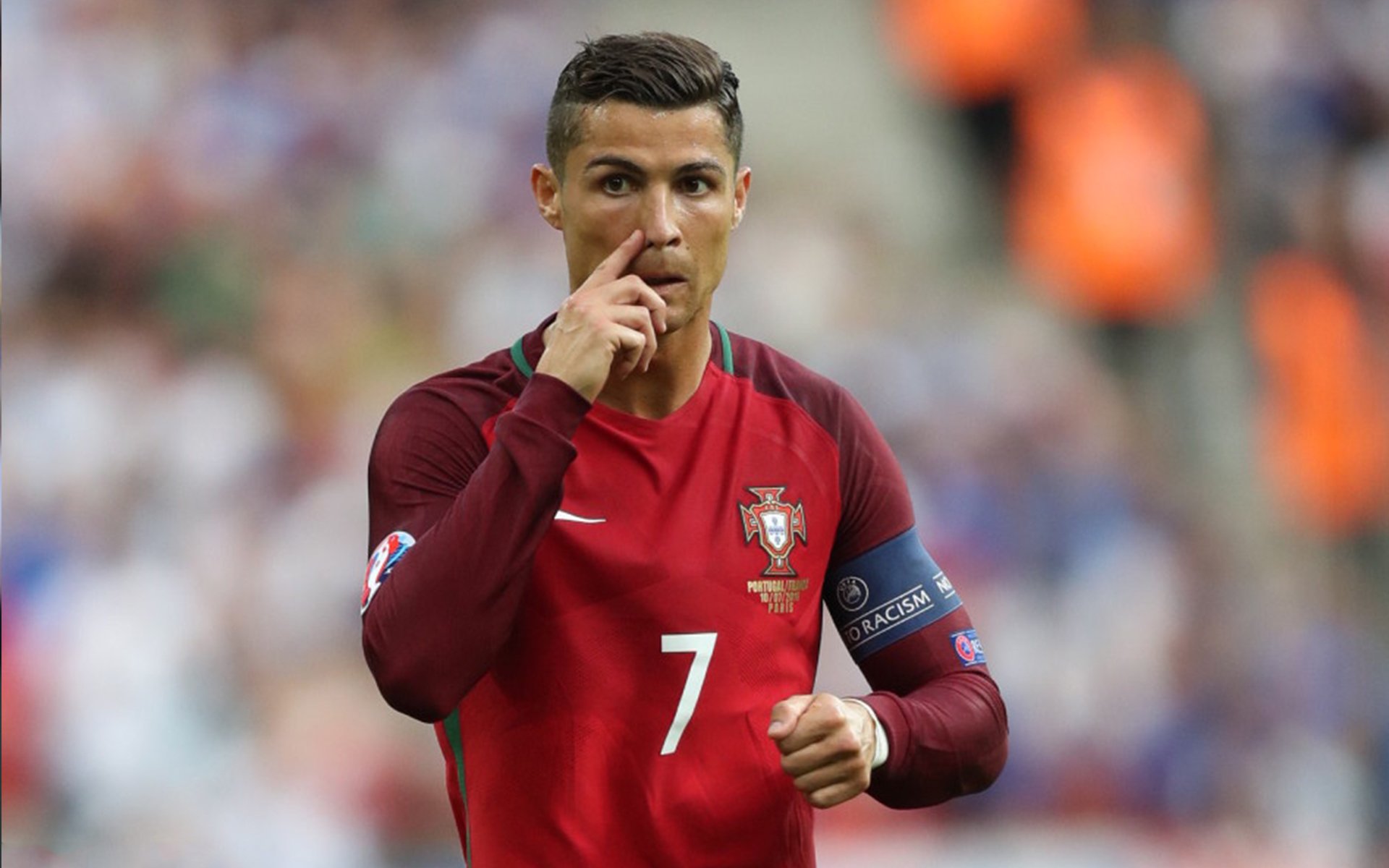 开云网站-莱万破门如探囊取物，个人总进球破200大关，莱万进球集锦高清视频