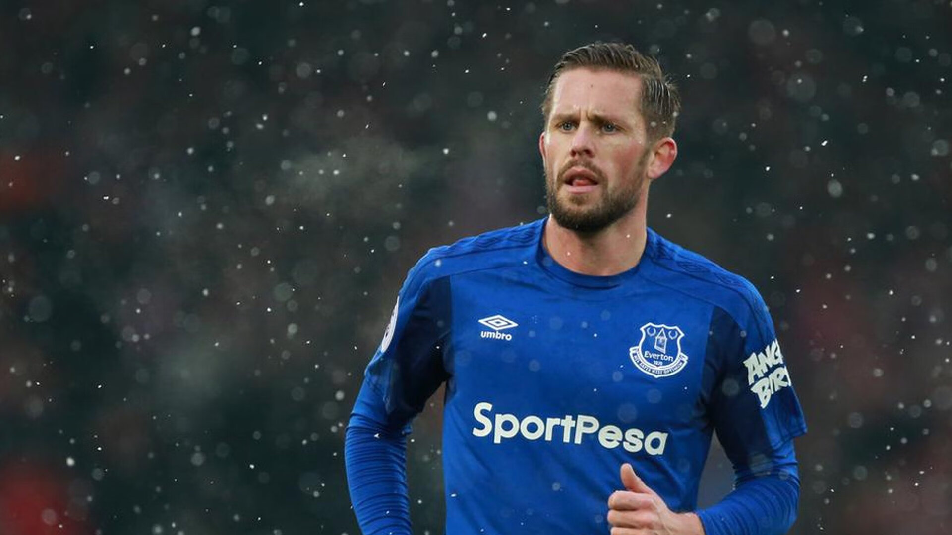 逆境中的“勇士心”：坚韧球员的奋斗故事，勇士例子